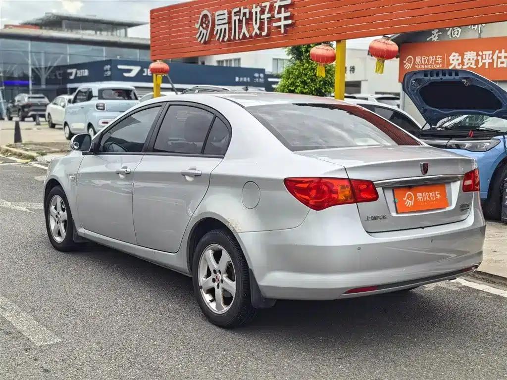 Roewe 350 2012 1.5L Automatic Smart Value Edition — миниатюра 9