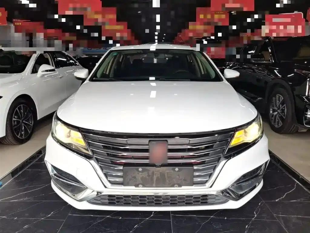 Roewe i6 Classic 2019 PLUS 1.6L CVT 4G Connected Luxury Edition — миниатюра 3
