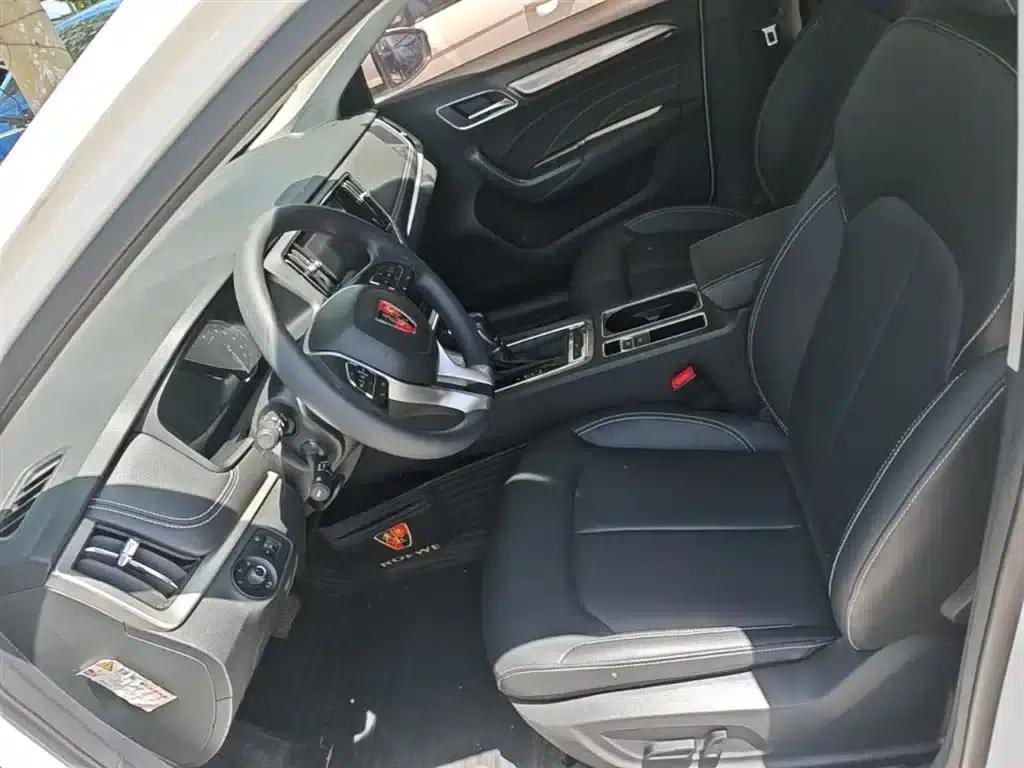 Roewe i6 Classic 2020 PLUS 1.6L CVT 4G Connected Glory Holographic Edition — миниатюра 15