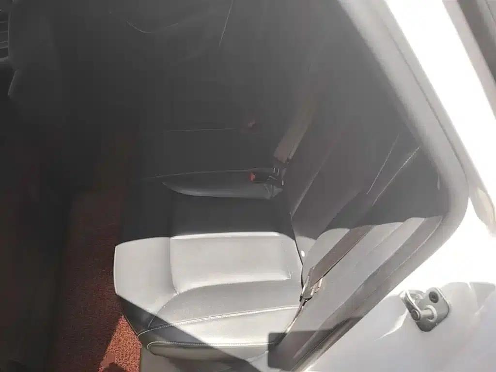Roewe i6 Classic 2020 PLUS 1.6L Manual 4G Connected Glory Flagship Edition — миниатюра 17