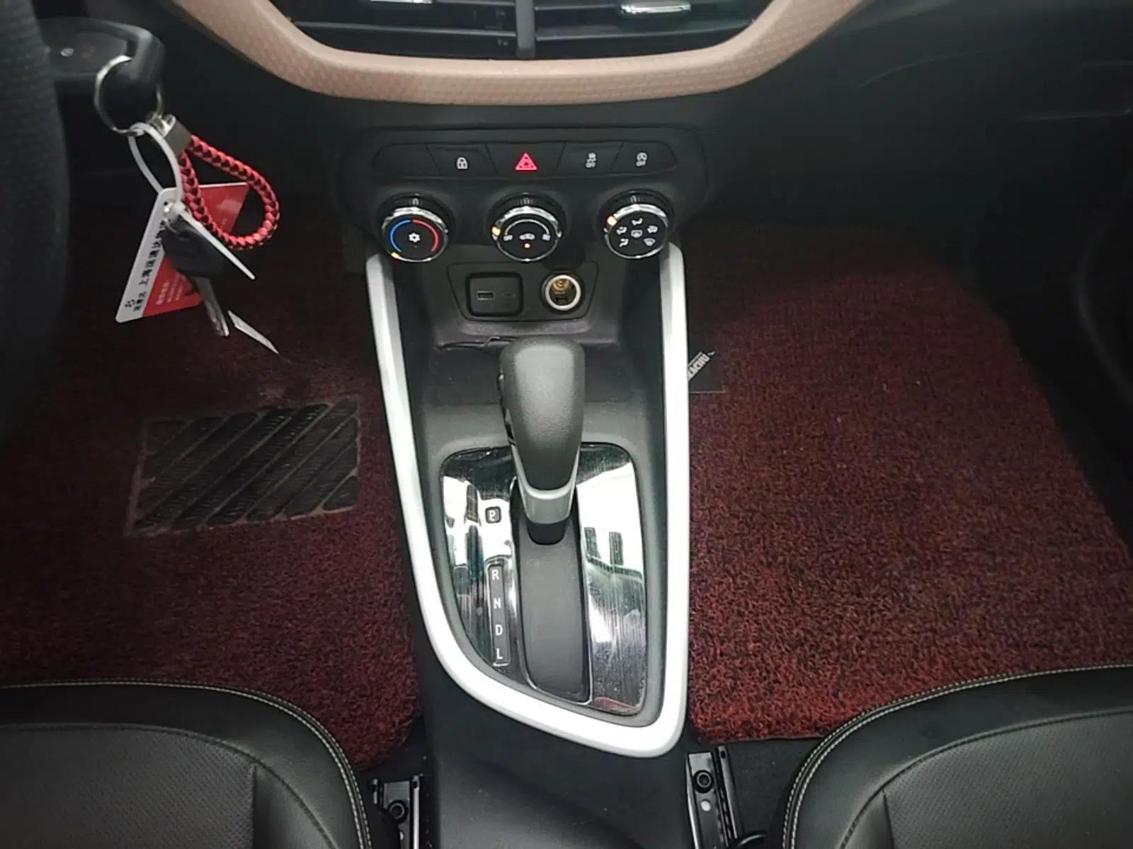 Chevrolet Cavalier 2020 Redline 325T Automatic Xinyao Edition — миниатюра 17