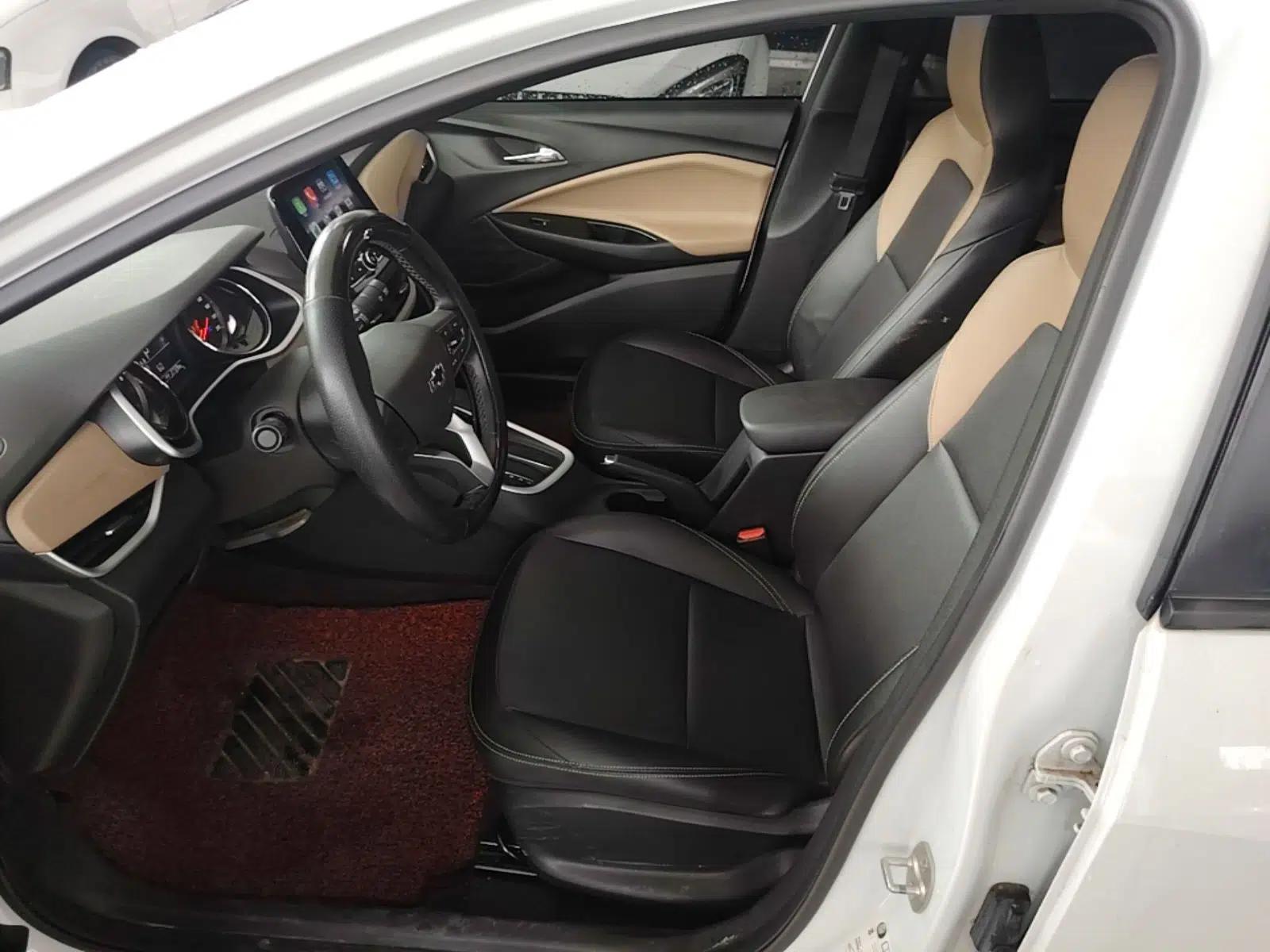 Chevrolet Cavalier 2020 Redline 325T Automatic Xinyao Edition — миниатюра 18
