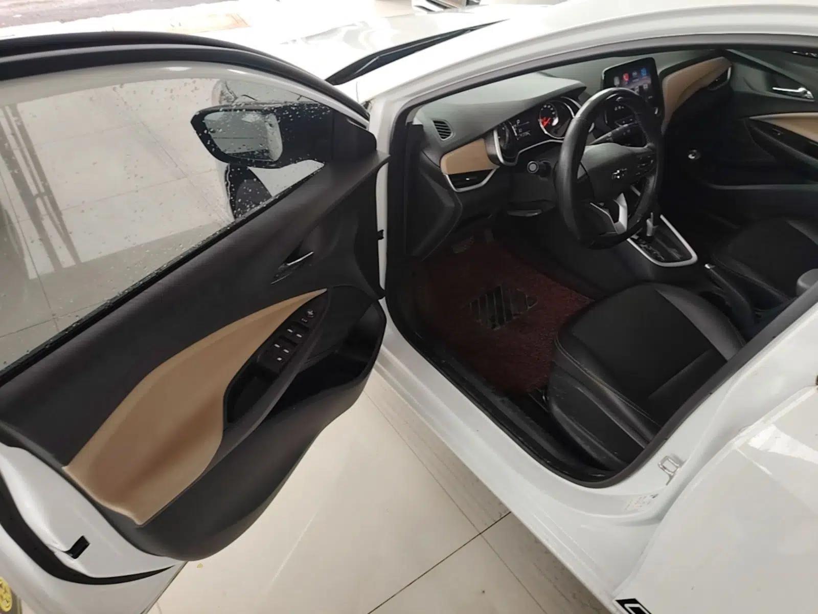 Chevrolet Cavalier 2020 Redline 325T Automatic Xinyao Edition — миниатюра 19