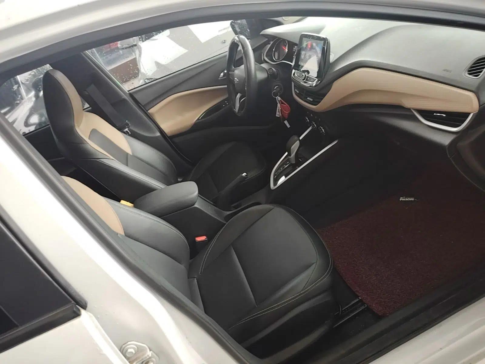 Chevrolet Cavalier 2020 Redline 325T Automatic Xinyao Edition — миниатюра 23