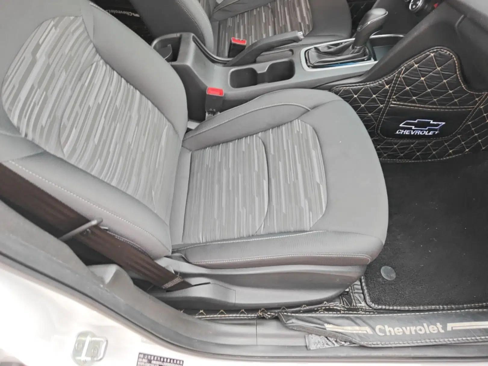 Chevrolet Cavalier 2019 320 Automatic Enjoyment with Sunroof — миниатюра 23
