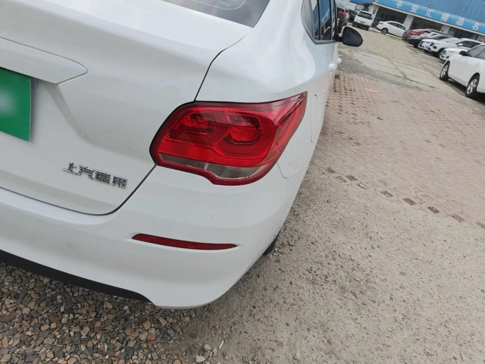 Chevrolet Cavalier 2019 320 Automatic Enjoyment with Sunroof — миниатюра 7