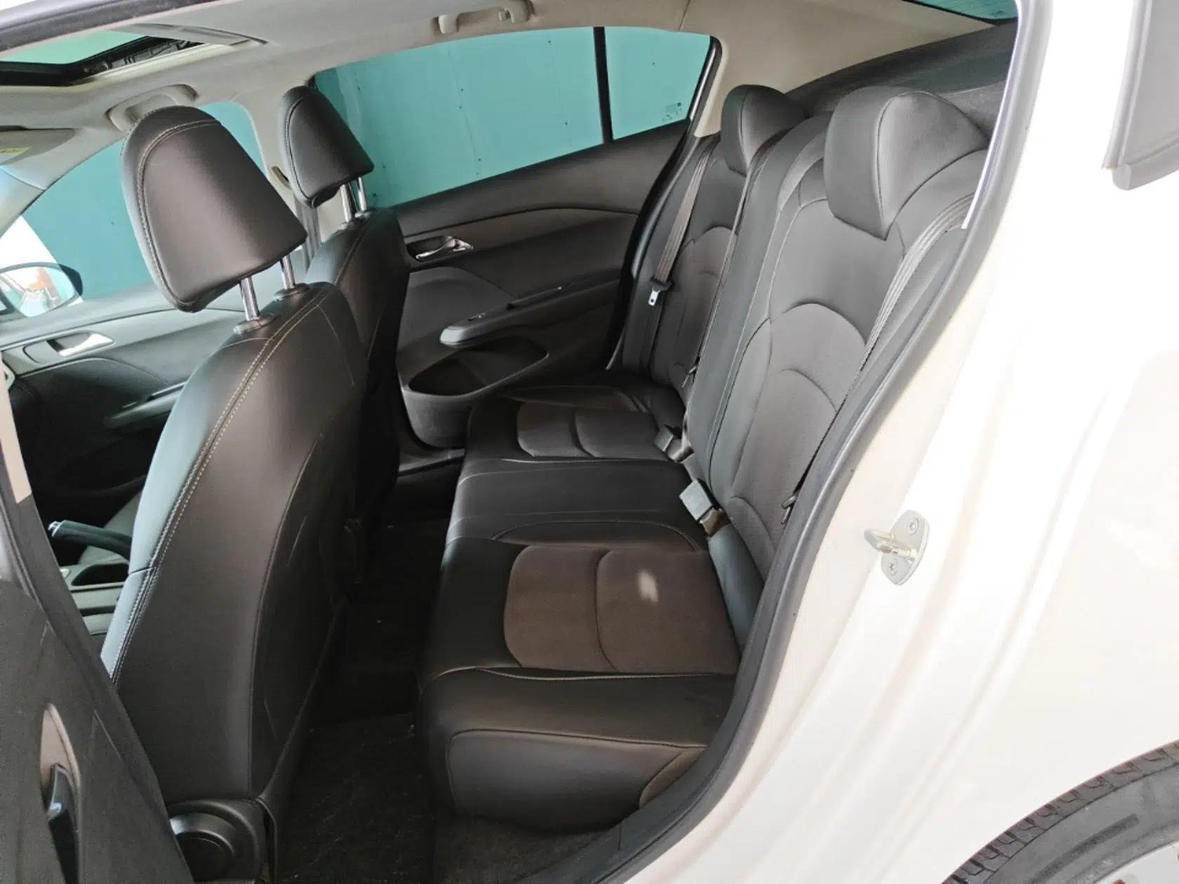 Chevrolet Cavalier 2019 320 Automatic Xinyue Edition — миниатюра 20
