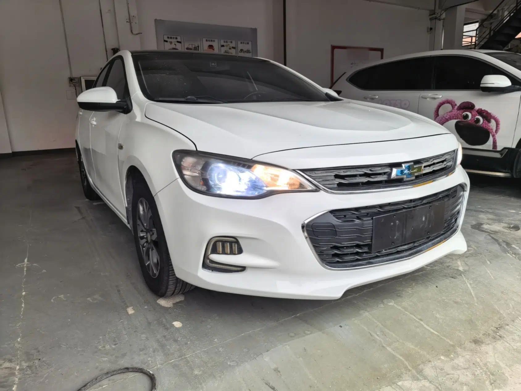 Chevrolet Cavalier 2019 320 Automatic Enjoyment with Sunroof — миниатюра 3