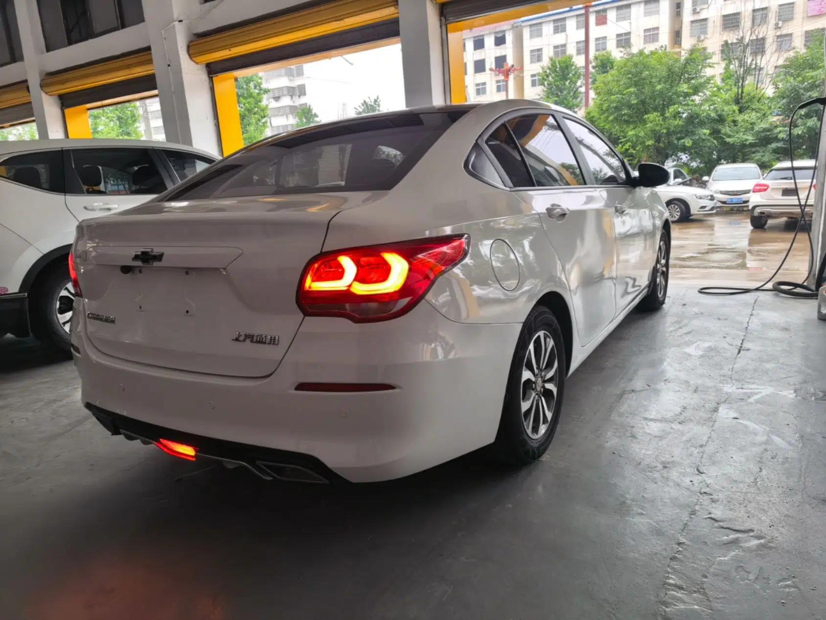 Chevrolet Cavalier 2019 320 Automatic Enjoyment with Sunroof — миниатюра 6