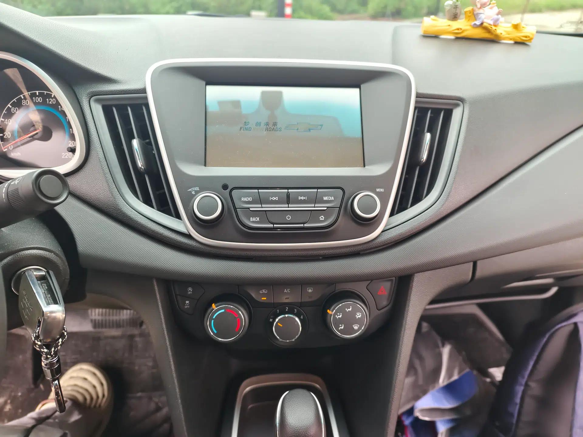 Chevrolet Cavalier 2019 320 Automatic Xinyue Edition — миниатюра 14