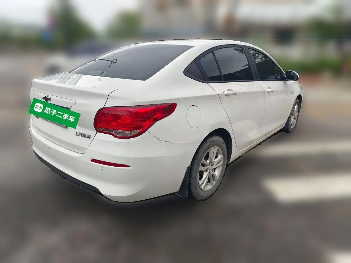 Chevrolet Cavalier 2019 320 Automatic Xinyue Edition — миниатюра 6