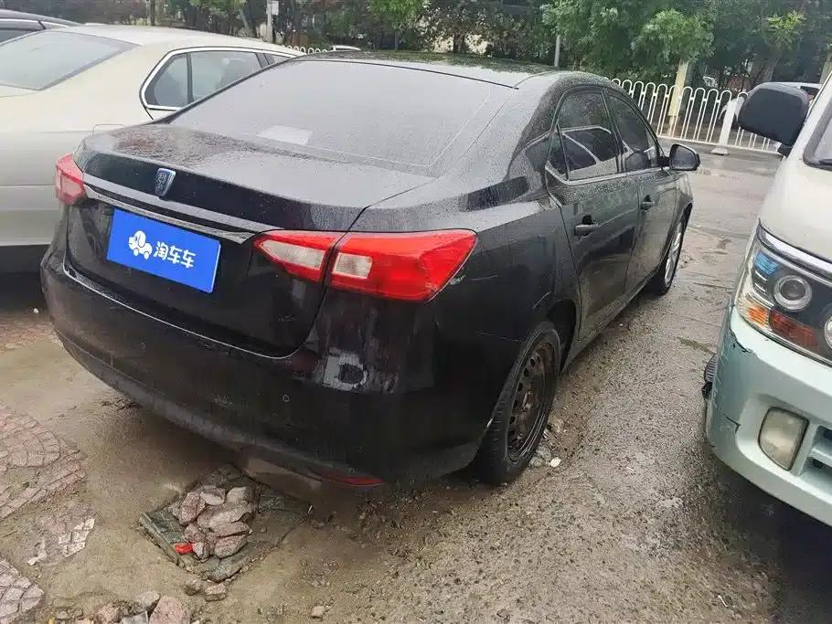 Roewe 360 2015 1.5L Automatic Deluxe Edition — миниатюра 3
