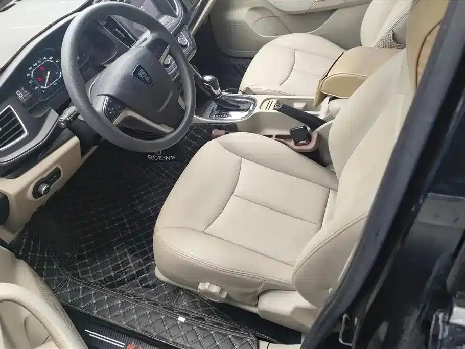 Roewe 360 2015 1.5L Automatic Deluxe Edition — миниатюра 9