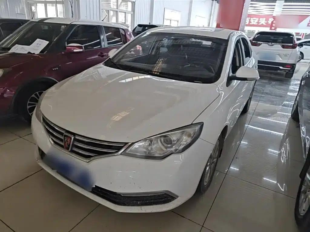 Roewe 360 2015 1.5L Automatic Deluxe Edition — миниатюра 1