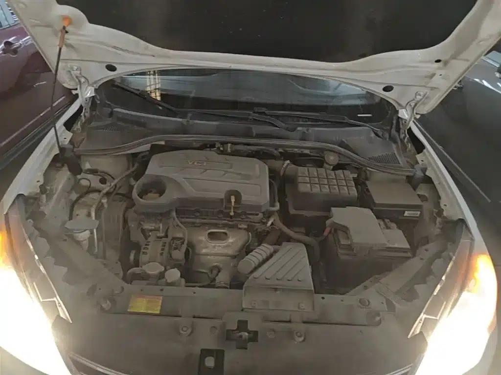 Roewe 360 2015 1.5L Automatic Deluxe Edition — миниатюра 20