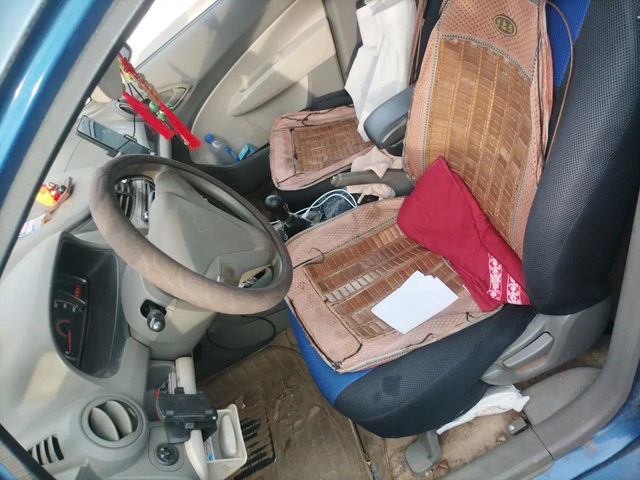 Chevrolet Sail 2010 Sedan 1.2L Manual Warm Edition — миниатюра 16
