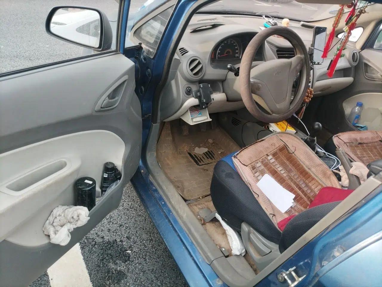 Chevrolet Sail 2010 Sedan 1.2L Manual Warm Edition — миниатюра 17