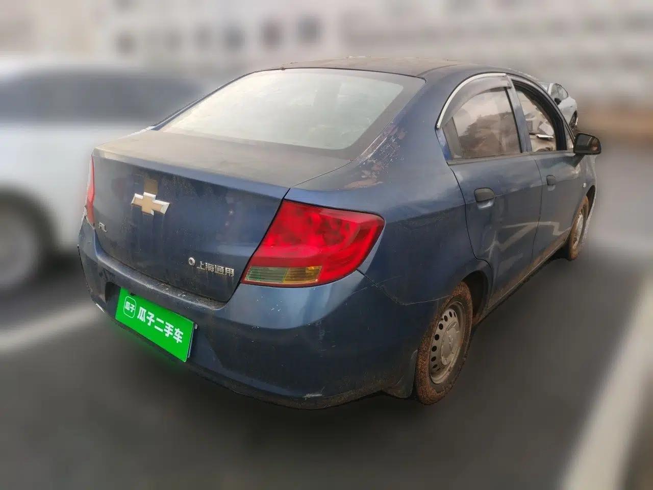 Chevrolet Sail 2010 Sedan 1.2L Manual Warm Edition — миниатюра 6