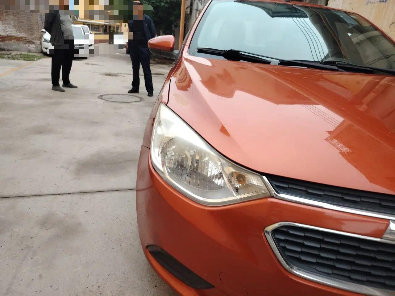 Chevrolet Sail 2015 Sail 3 1.3L AMT Ideal Edition — миниатюра 7