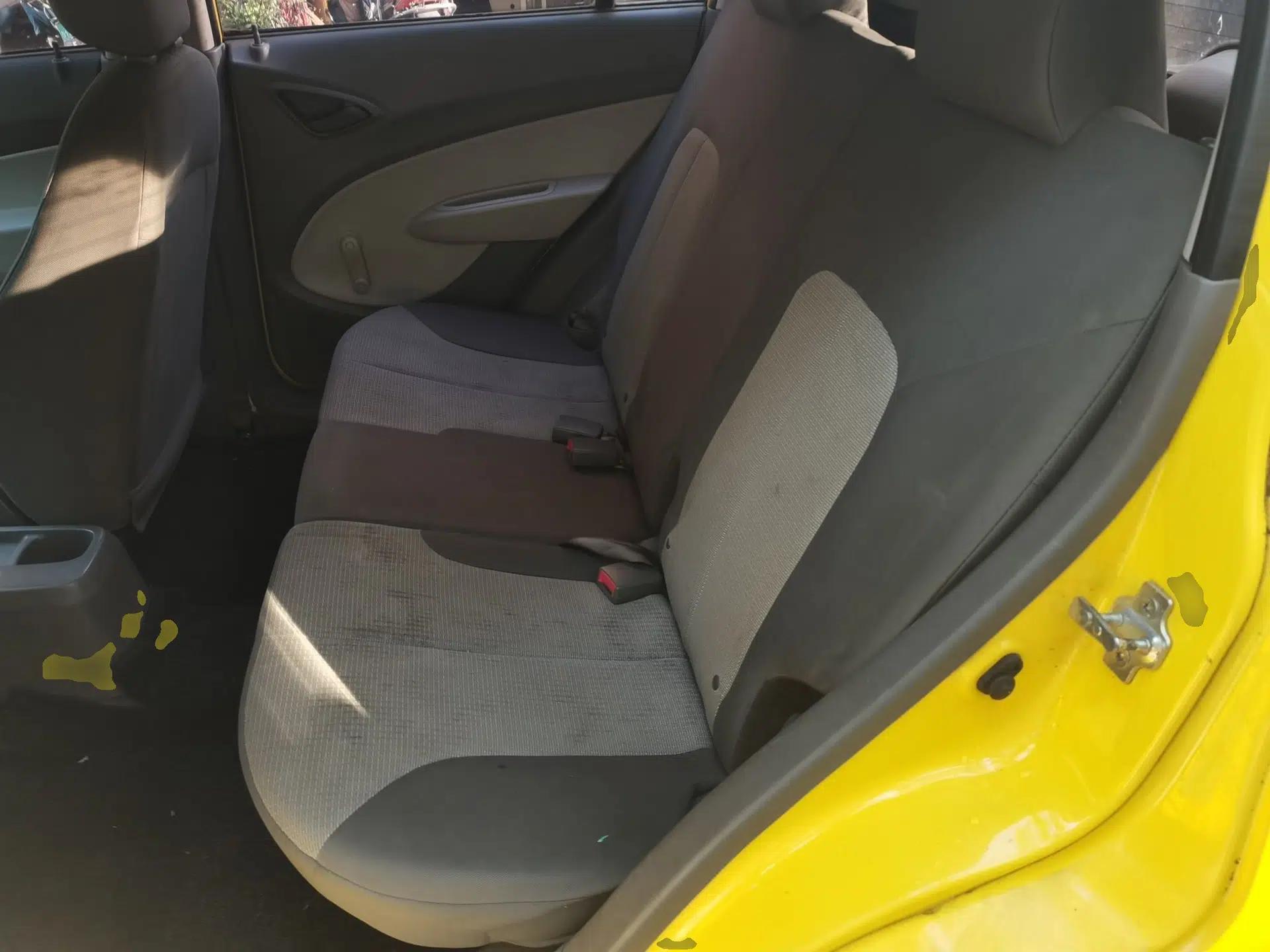Chevrolet Sail 2013 Hatchback 1.2L Manual Warm Edition — миниатюра 18