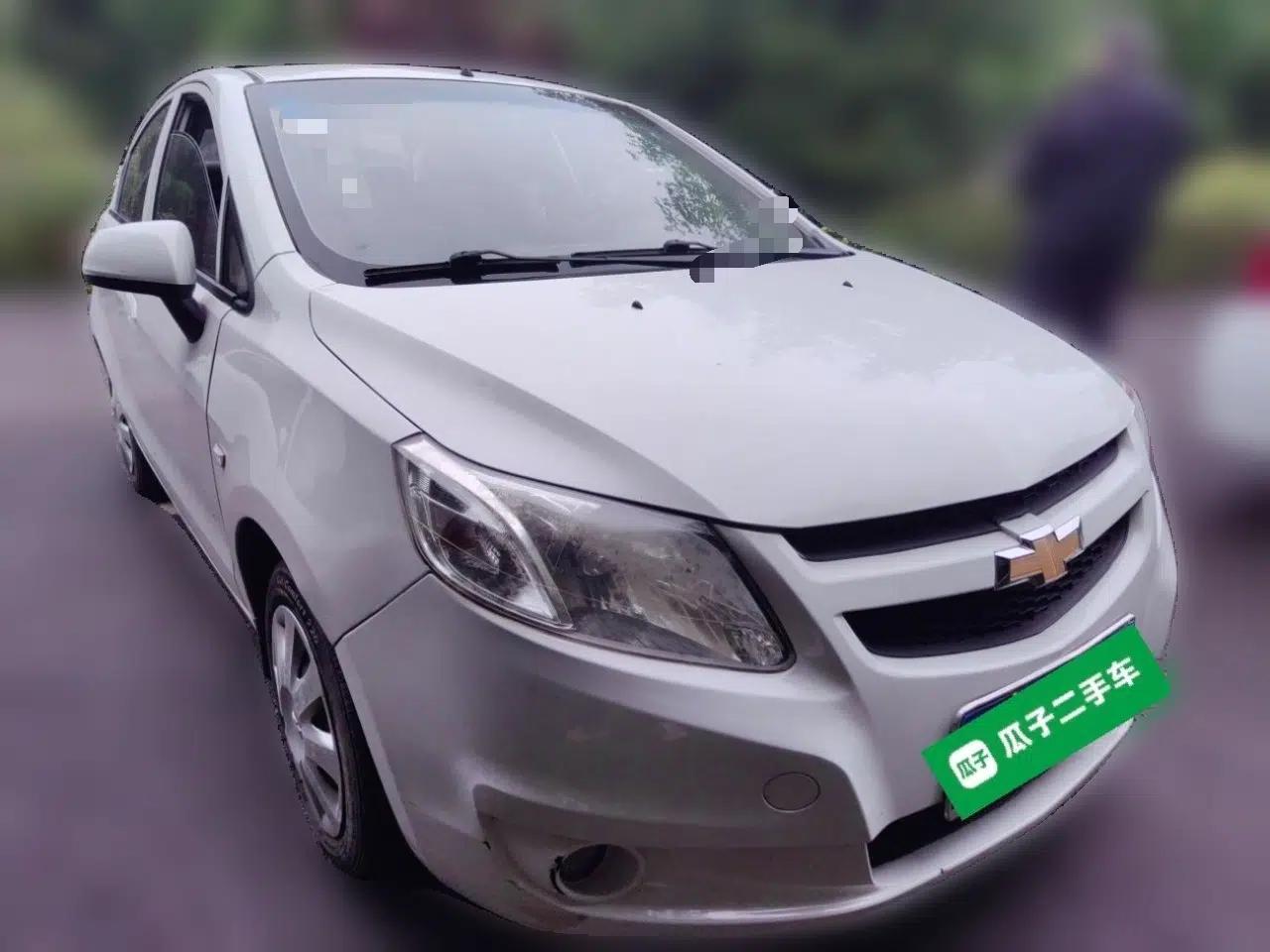 Chevrolet Sail 2013 Hatchback 1.4L Manual Enjoyment Edition — миниатюра 3