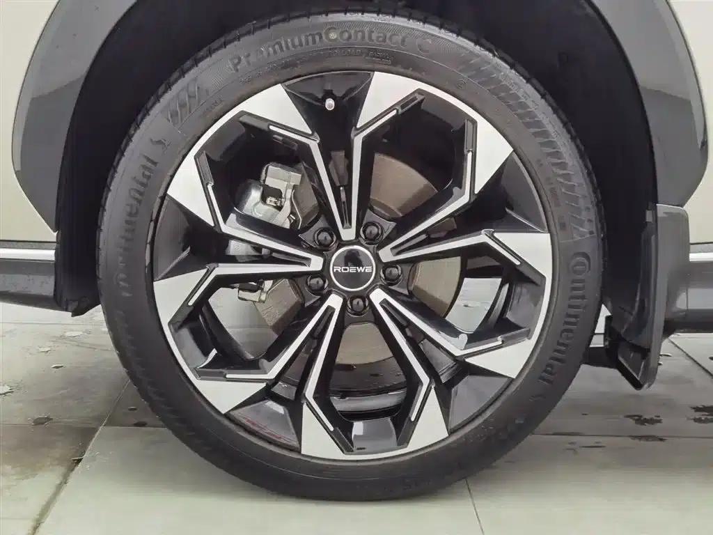 Roewe RX5 New Energy 2023 eRX5 Super Hybrid Premium Edition — миниатюра 17