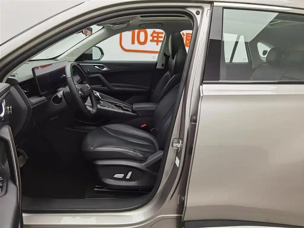 Roewe RX5 New Energy 2023 eRX5 Super Hybrid Premium Edition — миниатюра 10