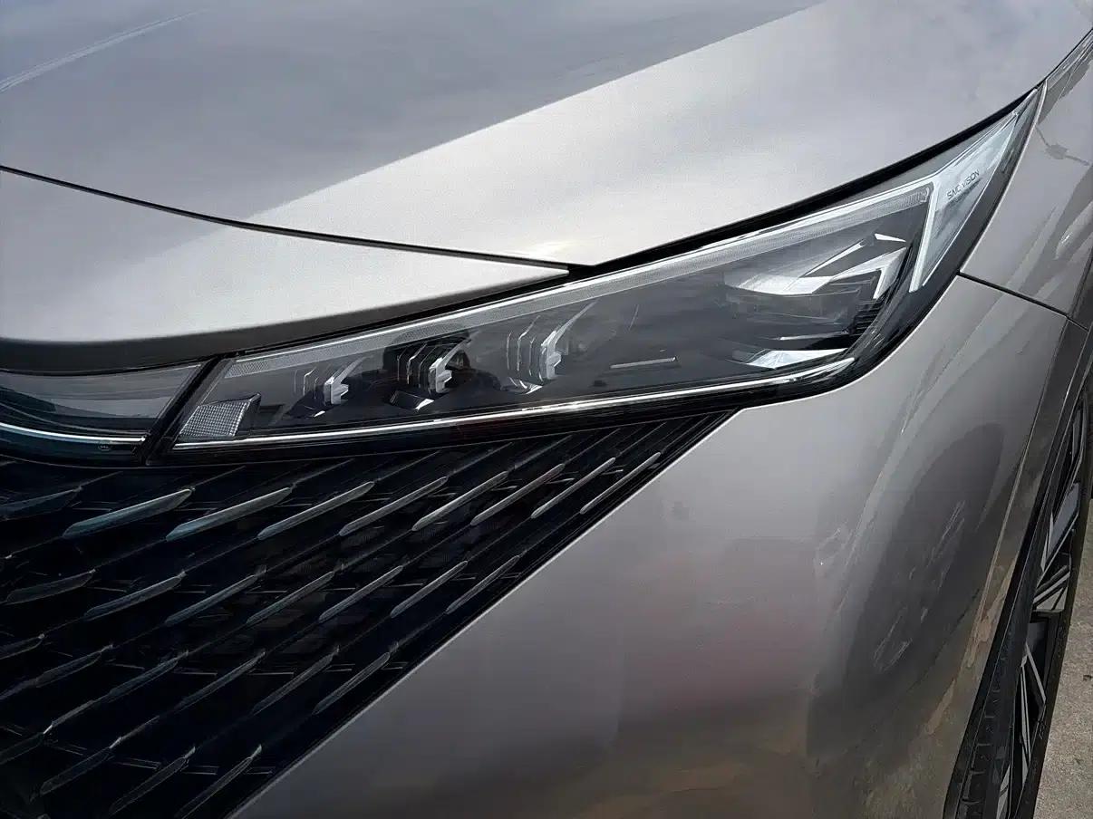 Roewe RX5 New Energy 2023 eRX5 Super Hybrid Comfort Edition — миниатюра 19