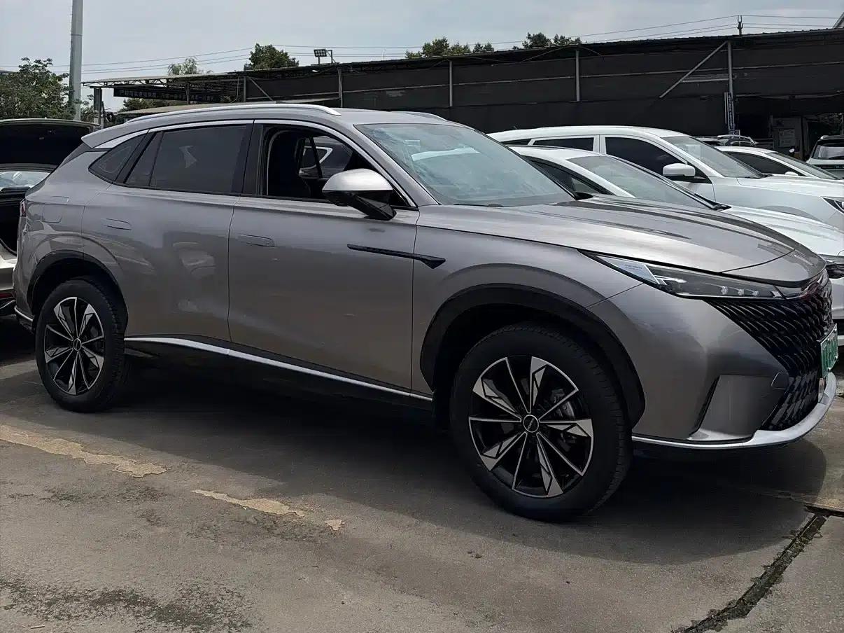 Roewe RX5 New Energy 2023 eRX5 Super Hybrid Comfort Edition — миниатюра 21