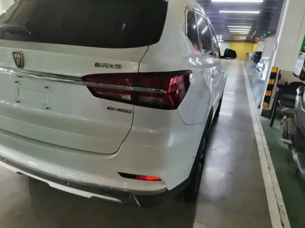Roewe RX5 New Energy 2017 ERX5 EV400 Electric Internet Supreme Edition — миниатюра 8
