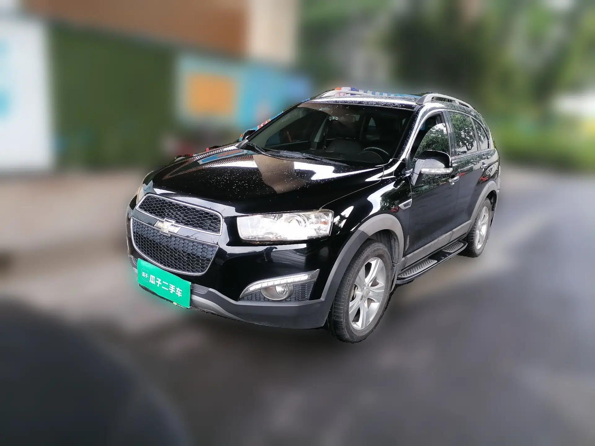 Chevrolet Captiva 2012 2.4L 4x4 Flagship Edition 7 Seats — миниатюра 1