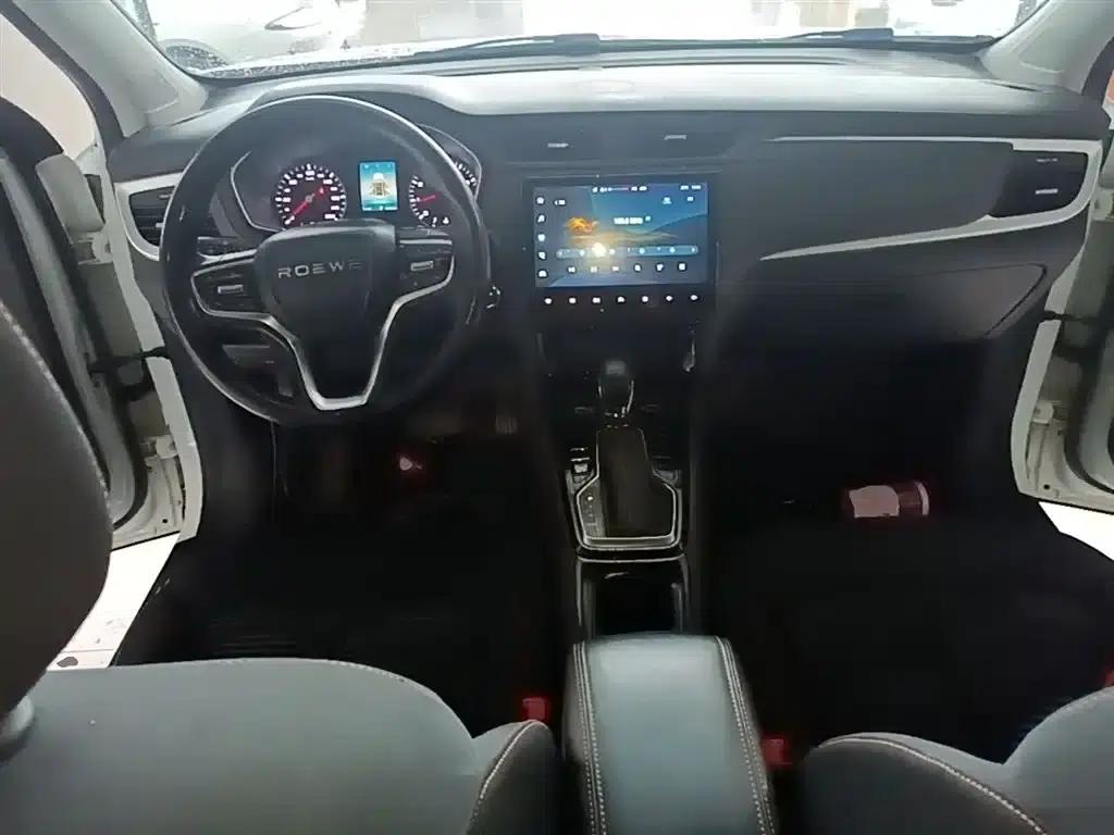 Roewe RX3 2021 PRO 1.6L CVT Elite — миниатюра 10