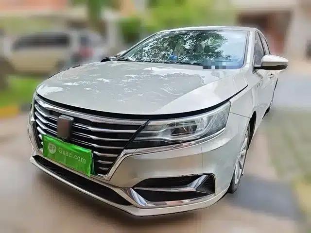 Roewe i6 New Energy 2017 45T Hybrid Connected Smart Edition