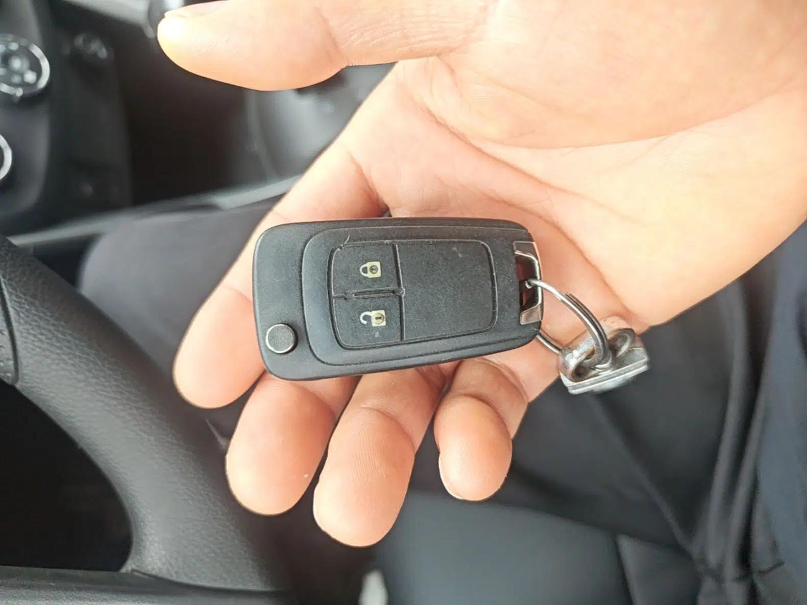 Chevrolet Trax 2018 330T Automatic Two-Wheel Drive Elite Model — миниатюра 12