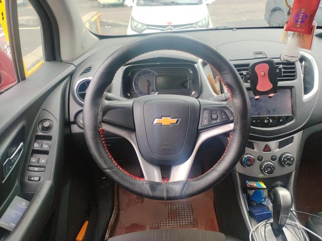Chevrolet Trax 2014 1.4T Automatic Two-Wheel Drive Luxury Model — миниатюра 11