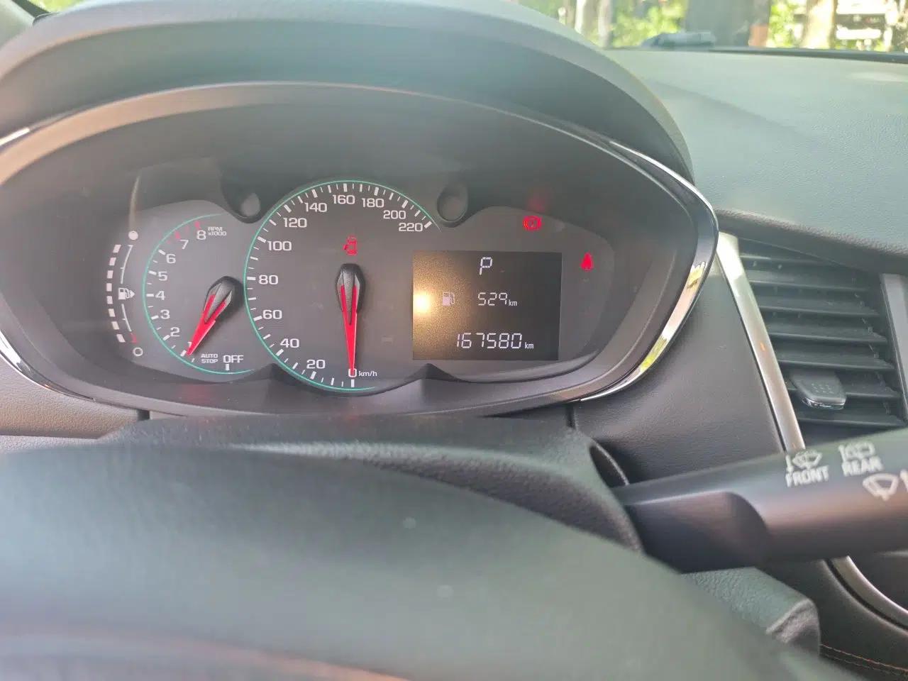 Chevrolet Trax 2017 1.4T Automatic Two-Wheel Drive Comfort Version — миниатюра 13