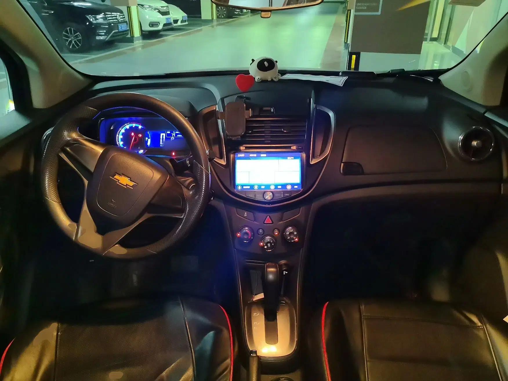 Chevrolet Trax 2014 1.4T Automatic Two-Wheel Drive Comfort Version — миниатюра 10