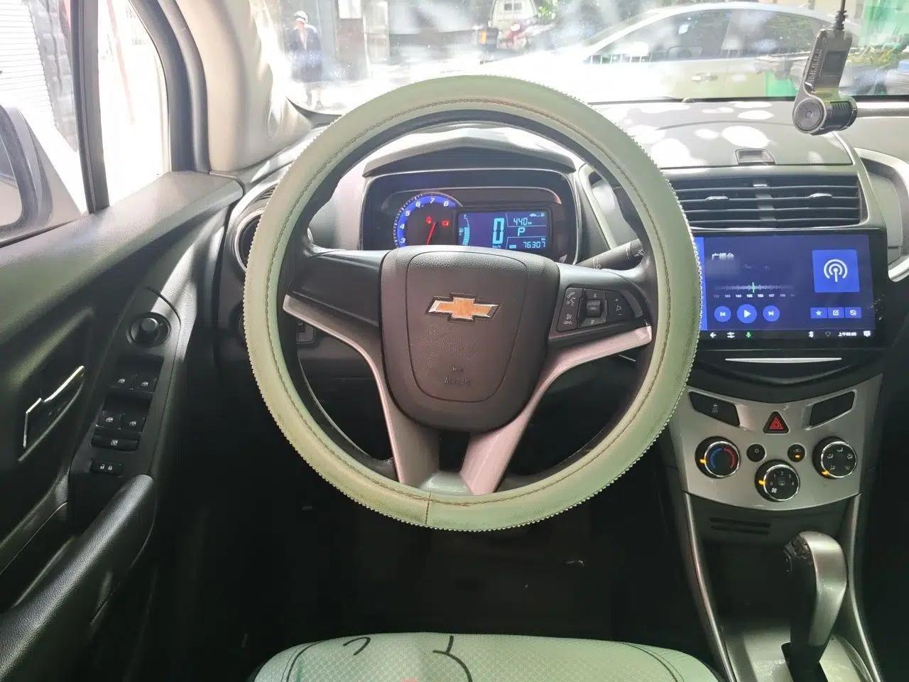 Chevrolet Trax 2014 1.4T Automatic Two-Wheel Drive Luxury Model — миниатюра 11