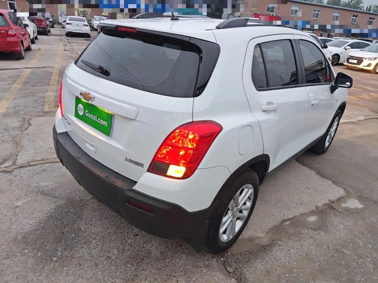 Chevrolet Trax 2016 1.4T Automatic Two-Wheel Drive Comfort Version with Sunroof — миниатюра 6