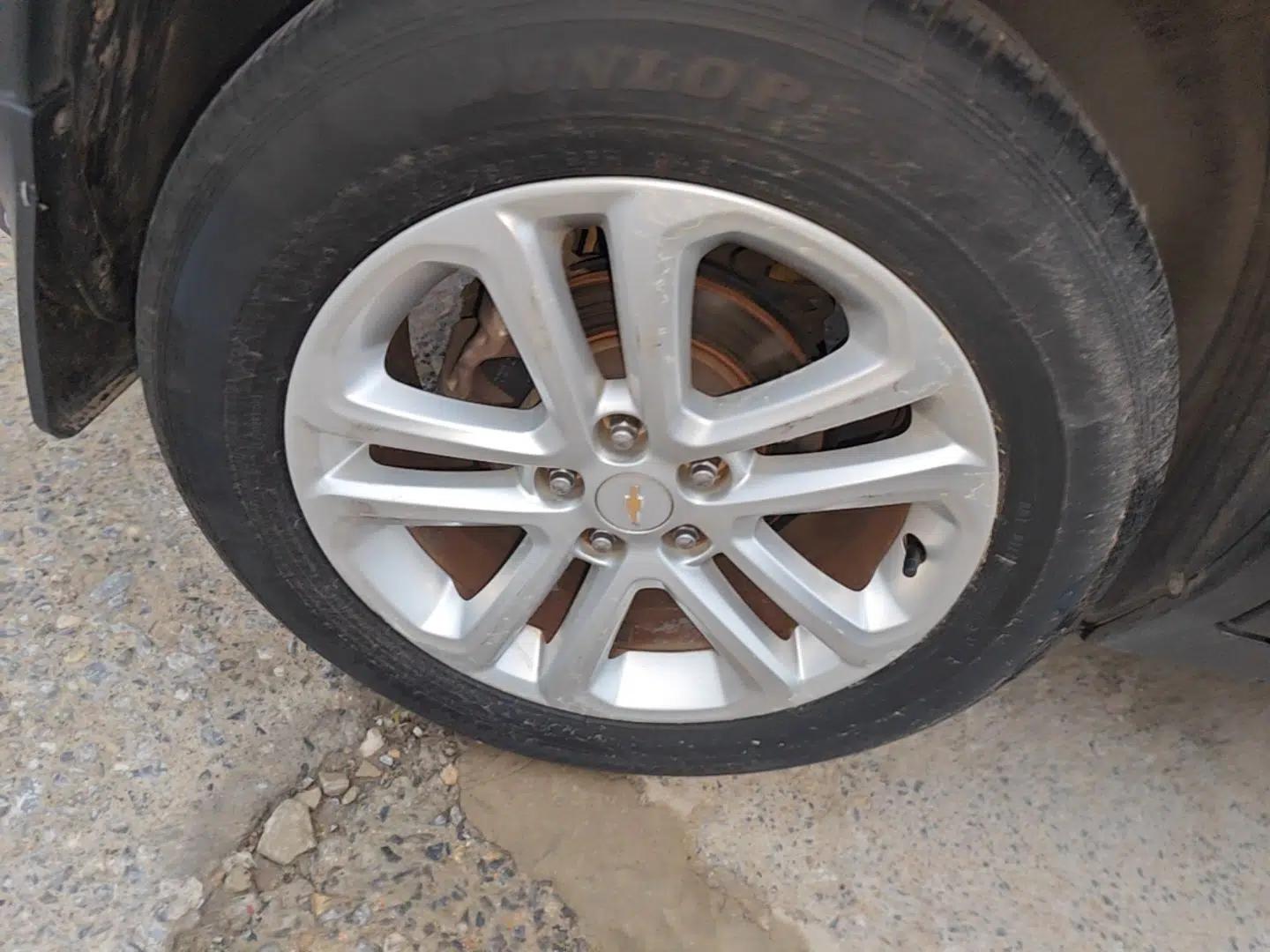 Chevrolet Trax 2016 1.4T Automatic Two-Wheel Drive Comfort Version with Sunroof — миниатюра 10