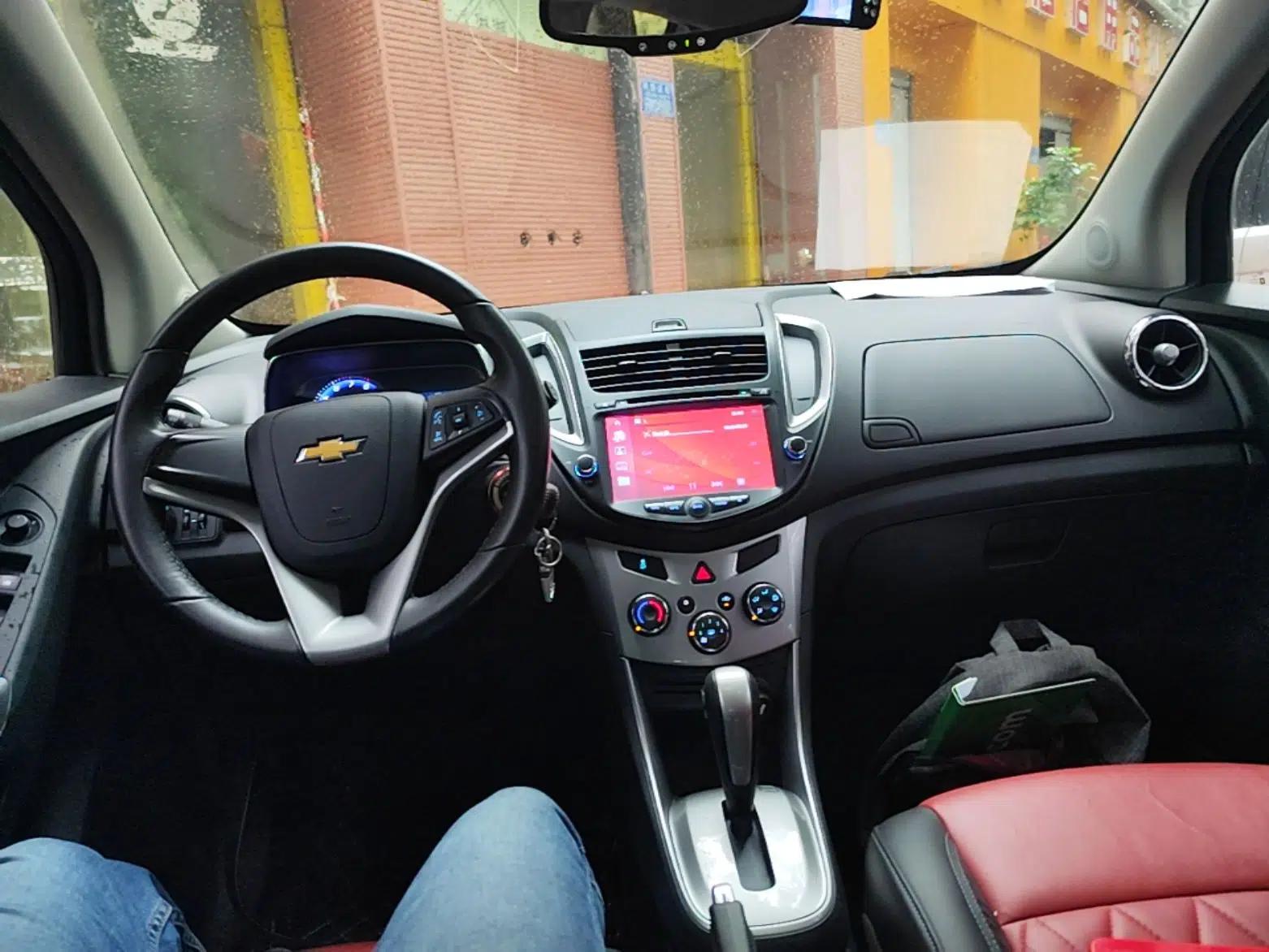 Chevrolet Trax 2014 1.4T Automatic Two-Wheel Drive Luxury Model — миниатюра 13