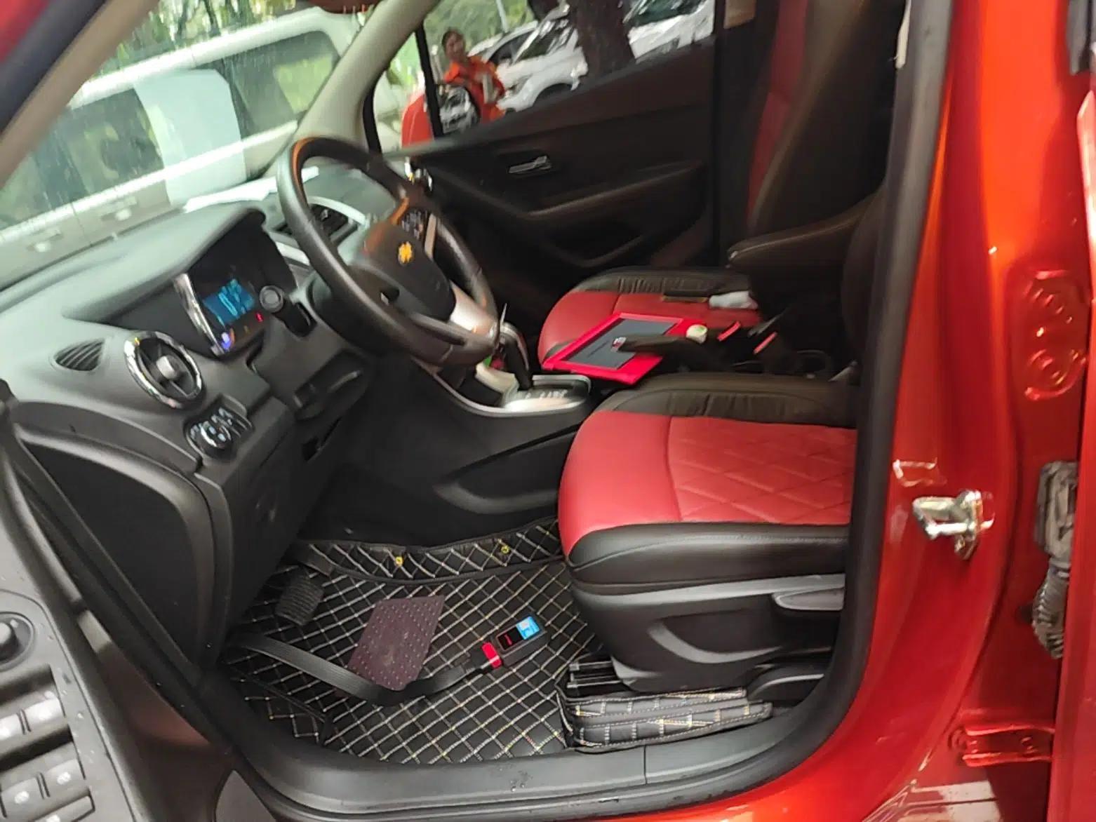 Chevrolet Trax 2014 1.4T Automatic Two-Wheel Drive Luxury Model — миниатюра 18