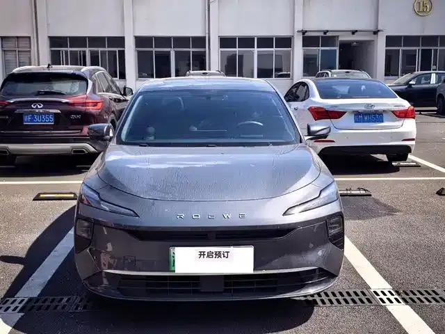 Roewe D6 2025 520km Premium Edition