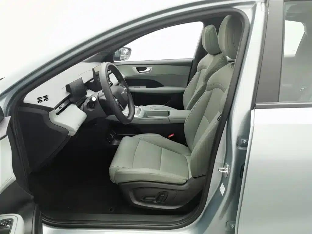 Roewe D6 2025 450km Premium Edition — миниатюра 10