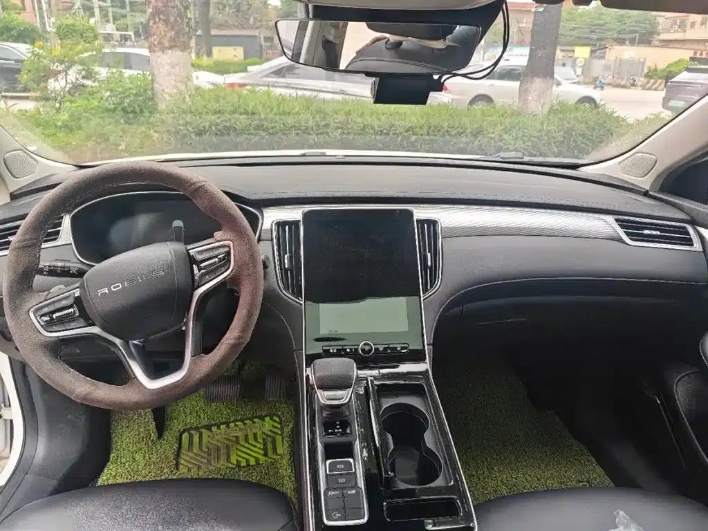 Roewe i6 MAX 2020 300TGI Automatic Cool and Intelligent Driving Edition — миниатюра 5