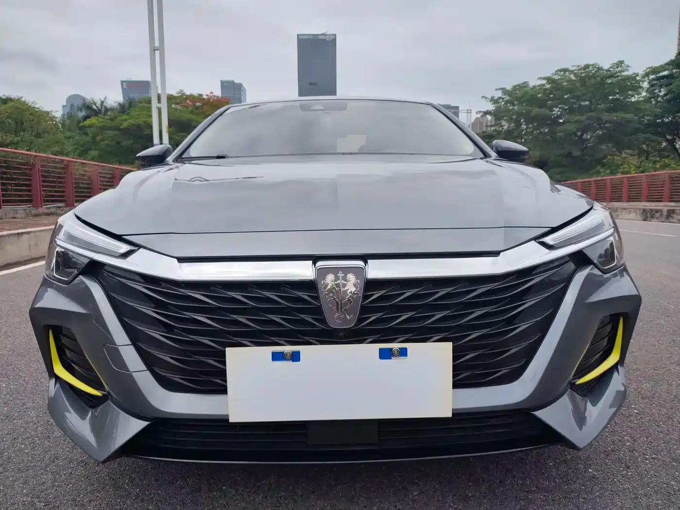 Roewe i6 MAX 2020 300TGI Automatic Cool and Intelligent Driving Edition — миниатюра 2