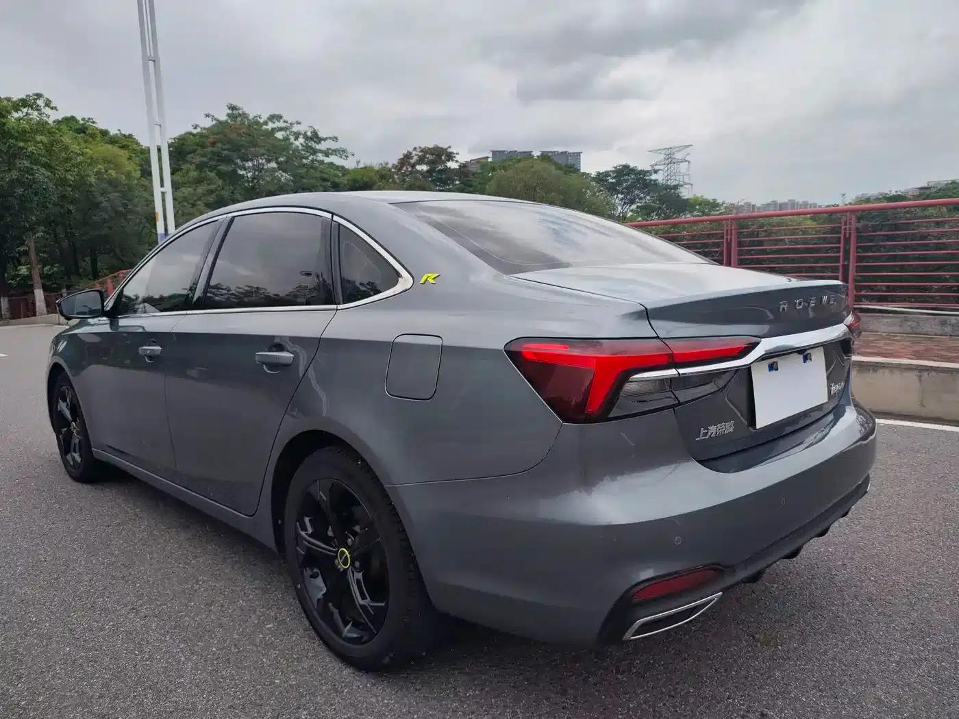 Roewe i6 MAX 2020 300TGI Automatic Cool and Intelligent Driving Edition — миниатюра 6