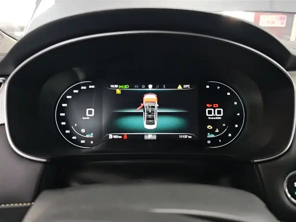 Roewe i6 MAX 2020 300TGI Automatic Cool and Intelligent Driving Edition — миниатюра 12