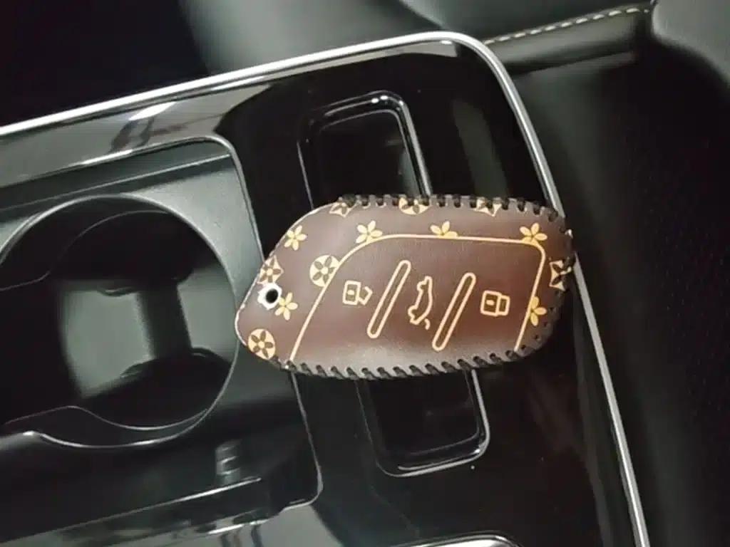 Roewe i6 MAX 2020 300TGI Automatic Cool and Intelligent Driving Edition — миниатюра 9
