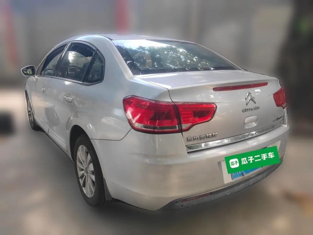 Citroen C-Quatre 2013 Sedan 1.6L Manual - Prestige Model — миниатюра 4
